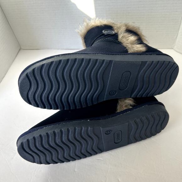 Serra Suede Leather Ankle Boots Size 7 NWT Navy Faux Fur Lining Button Comfort - Picture 9 of 14